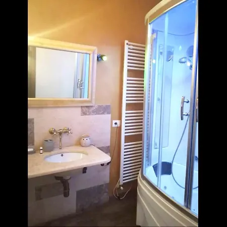 Refined With Jacuzzi In Sant'ippolito, 110 Sqm SantʼIppolito